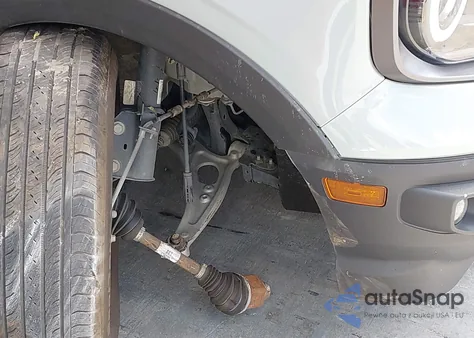 2022 Ford Bronco Sport Big Bend z USA, uszkodzony, nr VIN 3FMCR9B64NRD49464